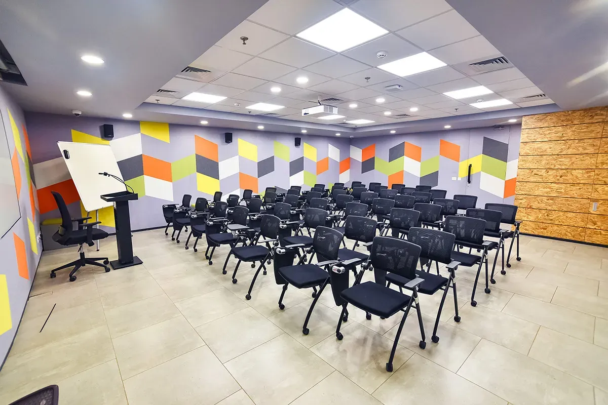 Seminar and workshop space